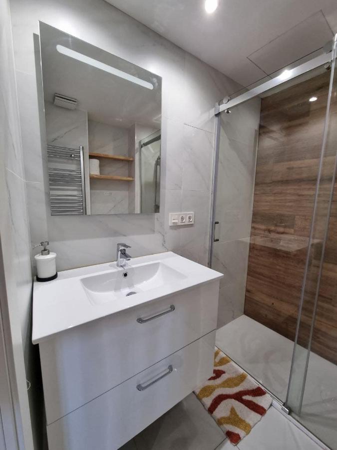 102A Apartamento Moderno 2 Habitaciones Хихон Экстерьер фото